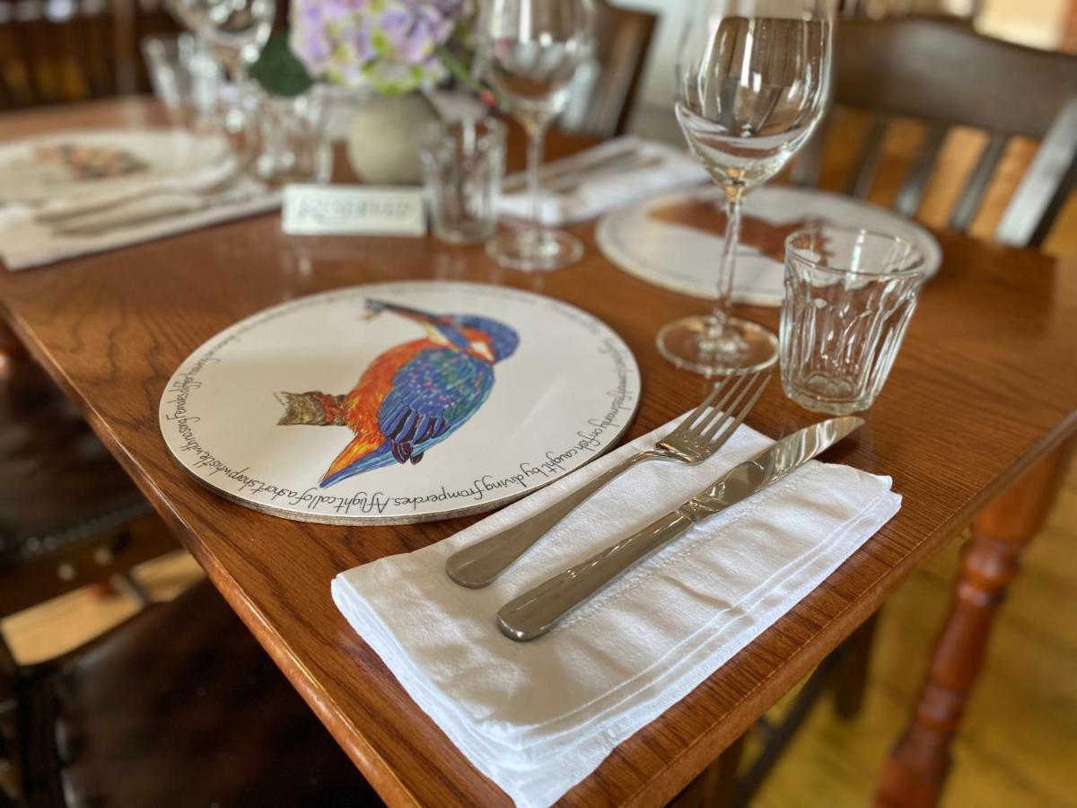 The Gordon Arms Restaurant With Rooms Yarrow Bagian luar foto
