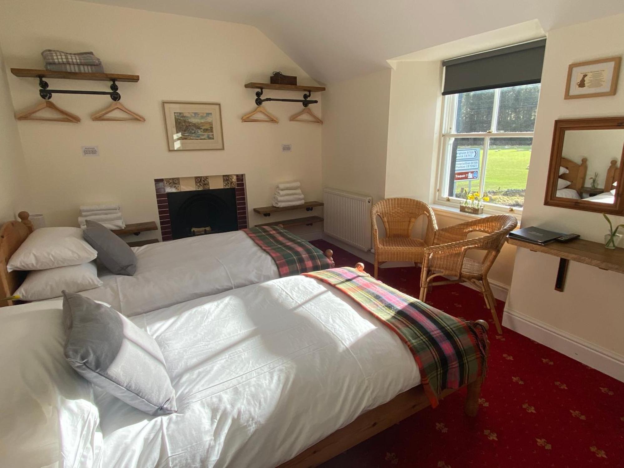 The Gordon Arms Restaurant With Rooms Yarrow Bagian luar foto