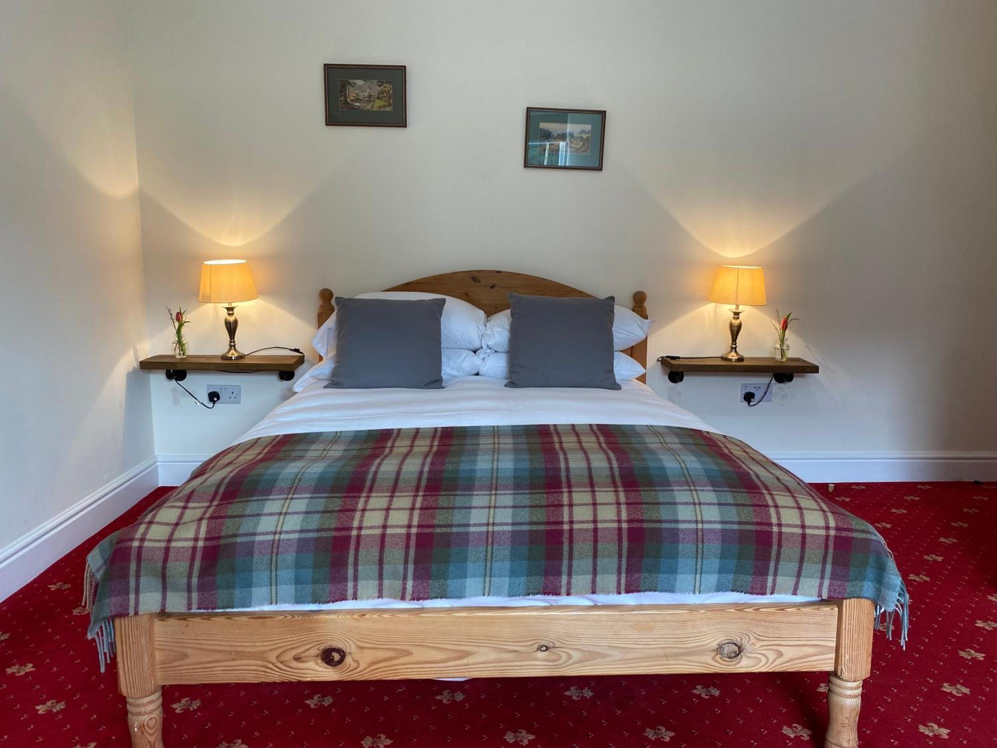 The Gordon Arms Restaurant With Rooms Yarrow Bagian luar foto
